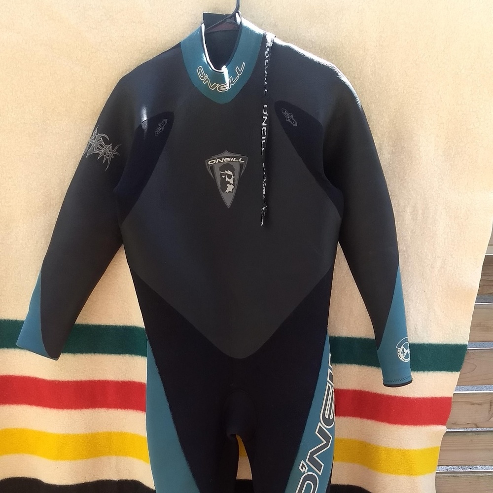 XL PSYCHO FREAK 4/3MM BACK ZIP FULL WETSUIT !HP!